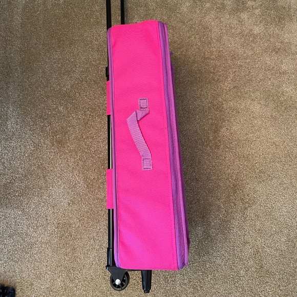 Battat Rolling Suitcase for 18" Dolls & Accessories - Picture 4 of 8